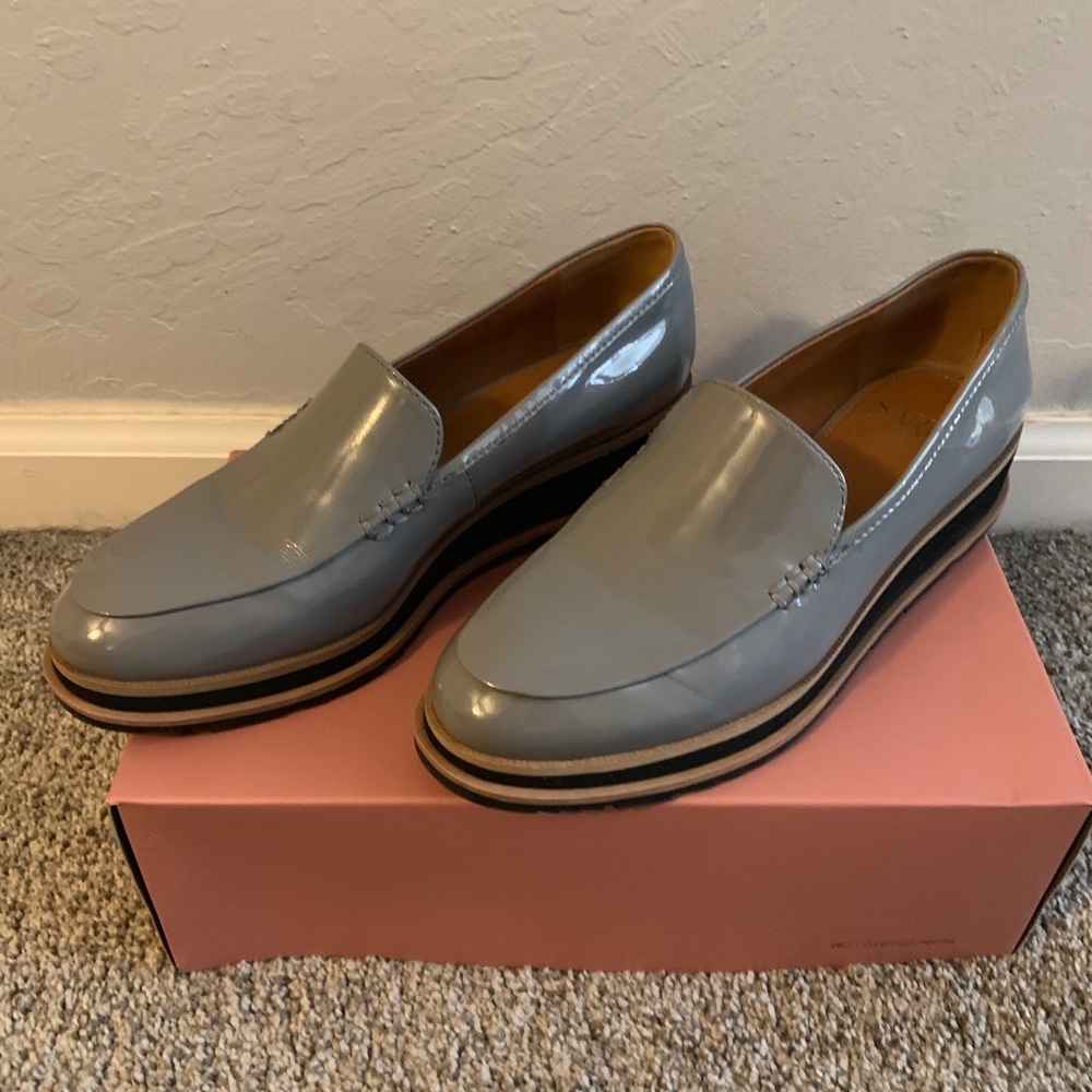 Stylish Gray Women's Loafers